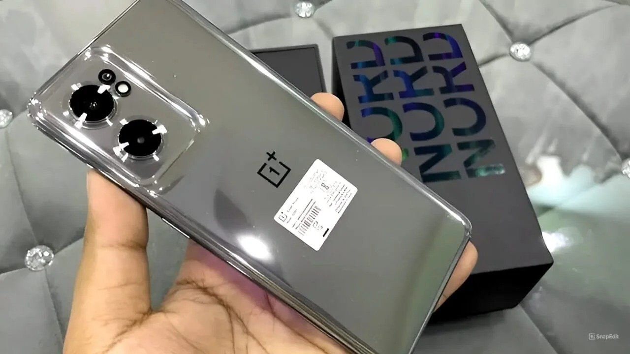 OnePlus Nord 2T 5G